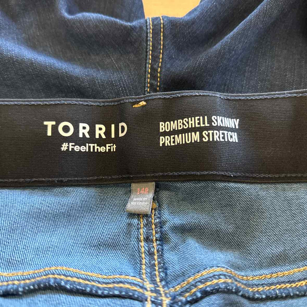 Torrid Size 14 Blue Bombshell Skinny Used Jeans