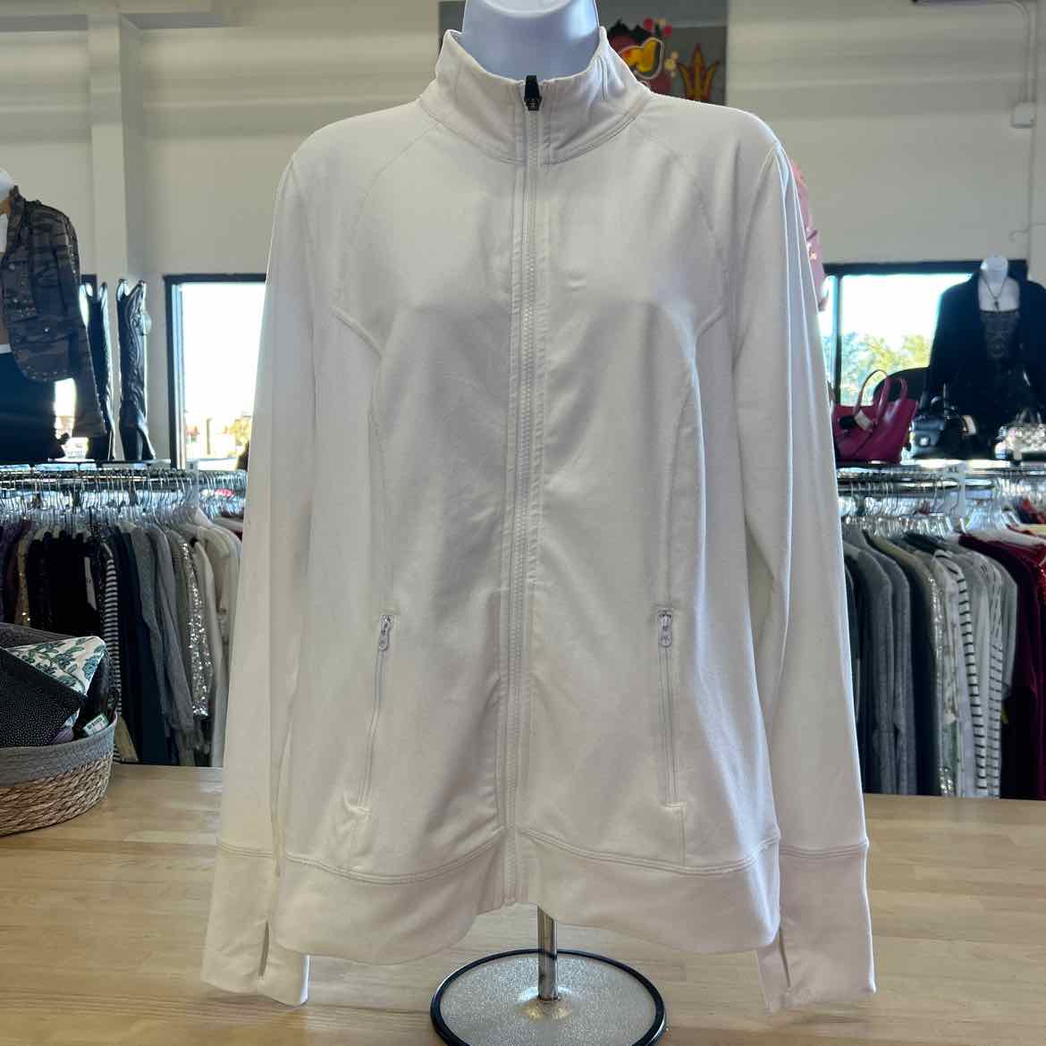 Xersion Size L White Athletic Jacket