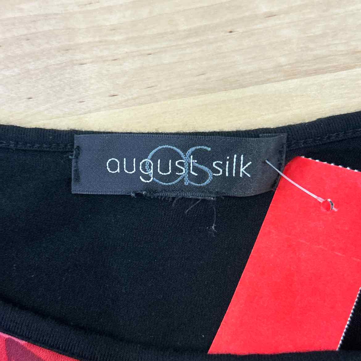 August Silk Size One Size Black Used Long Sleeve