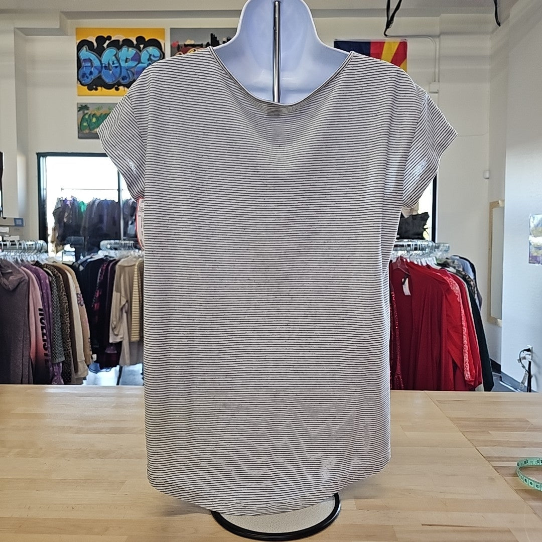 Alternative Size S White Preloved Shirt