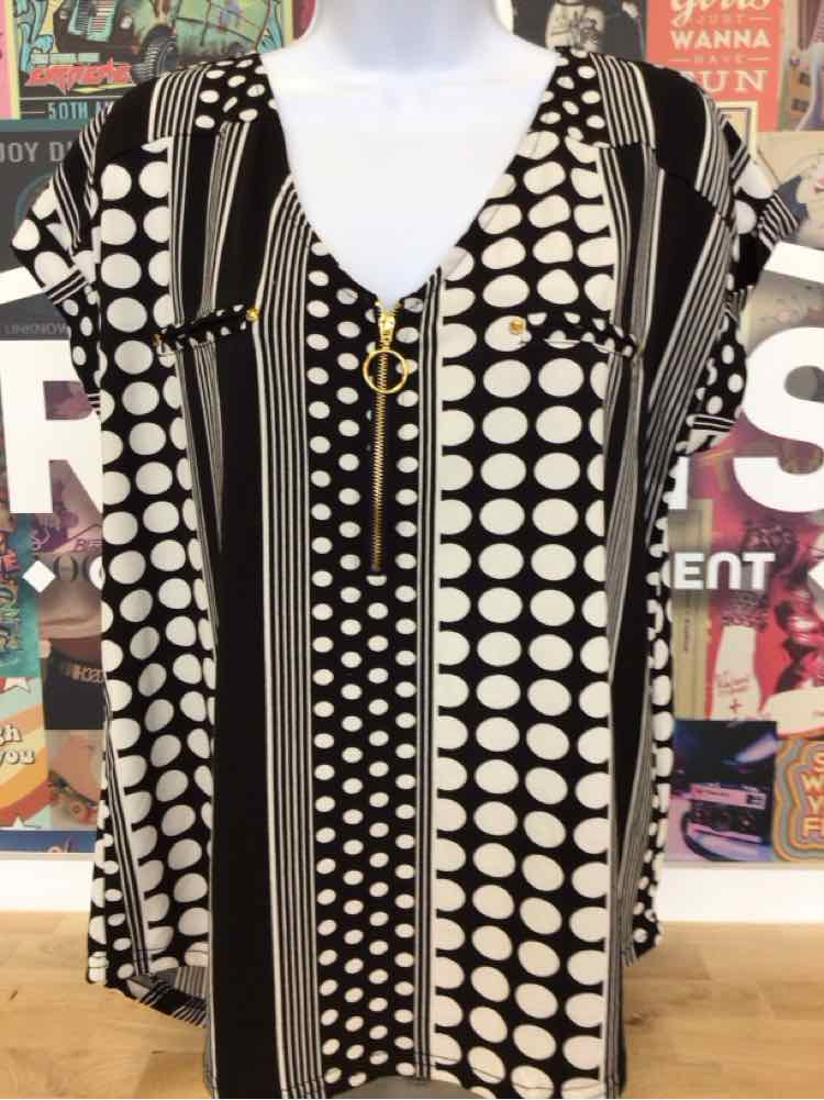 Fifty Street Size L Black Preloved Blouse LS