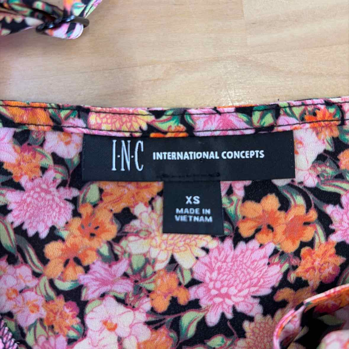 INC Size XS Pink Orange Preloved Tank