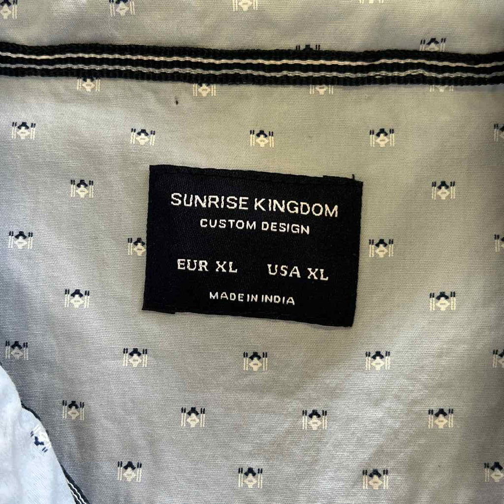Sunrise Kingdom Size L Navy Preloved MENS Button Down Shirt