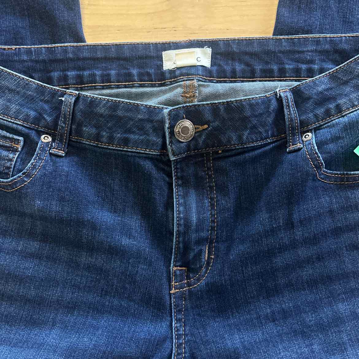 Maurices Size 14W Blue Denim Preloved Jeans