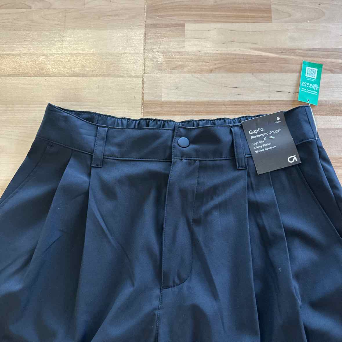 Gap Size S Black Pants