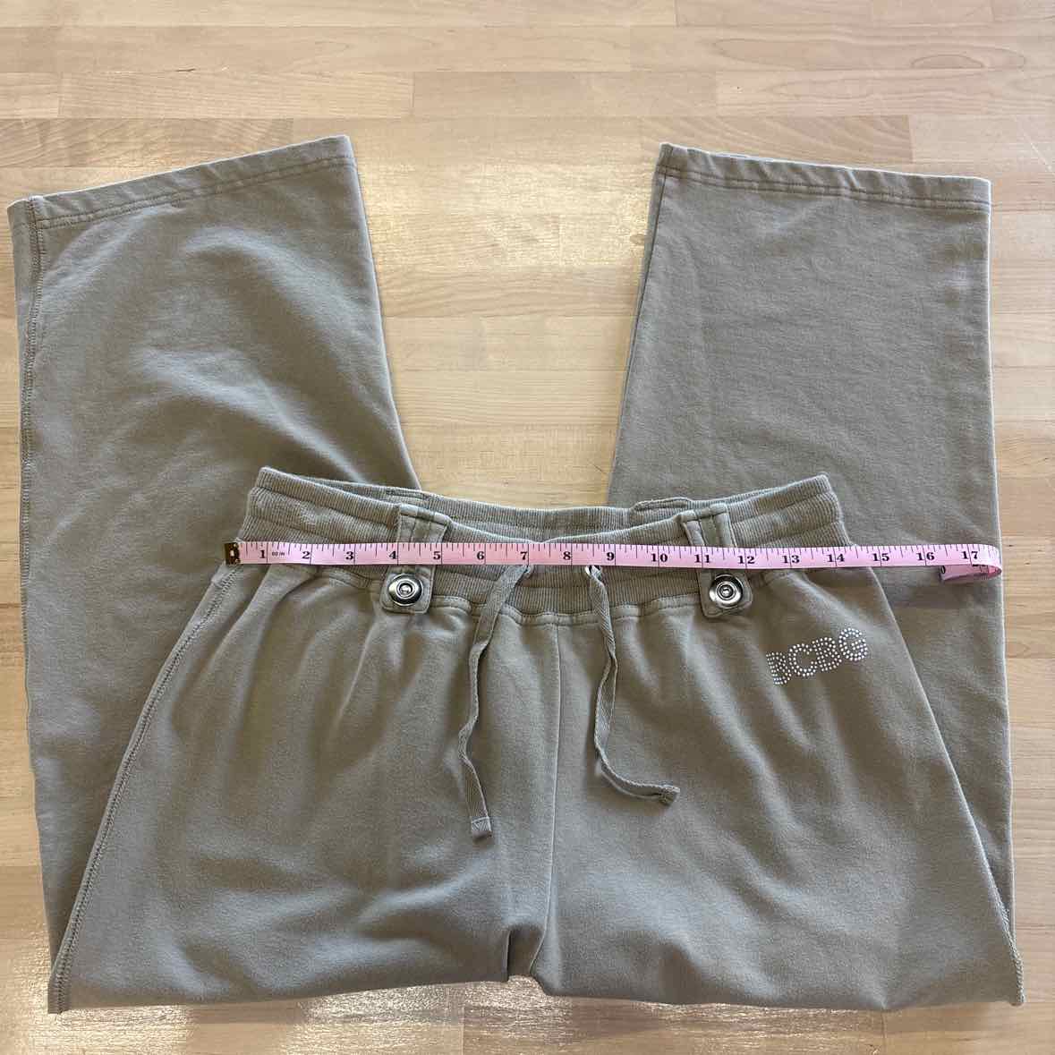 BCBG Size L Tan Pants