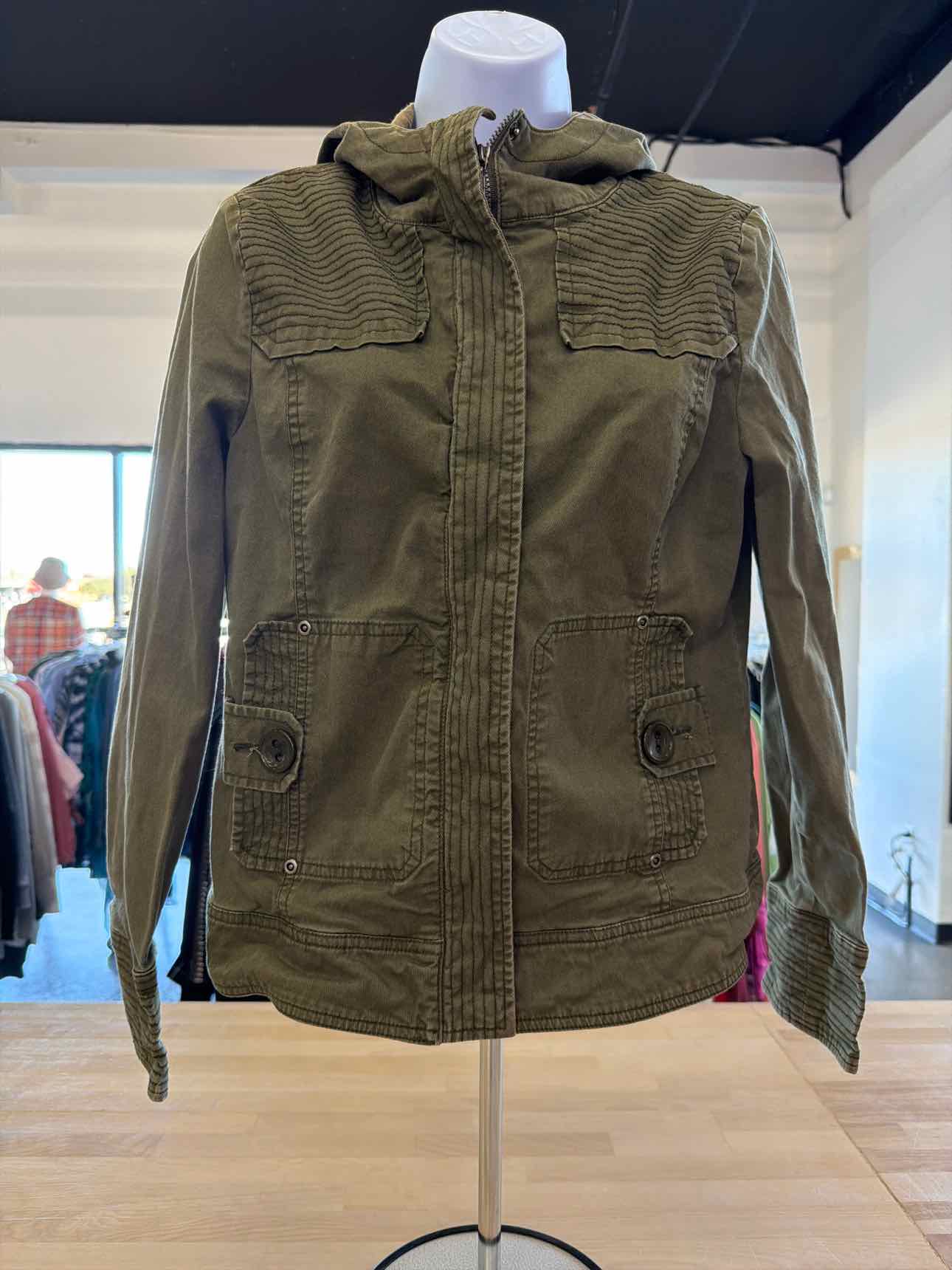 Sashimi Size L Green Jacket