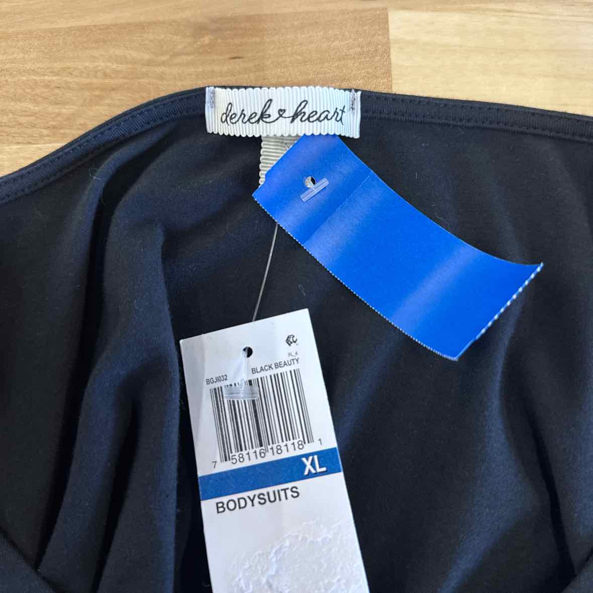 Derek Heart Size XL Black Bodysuit