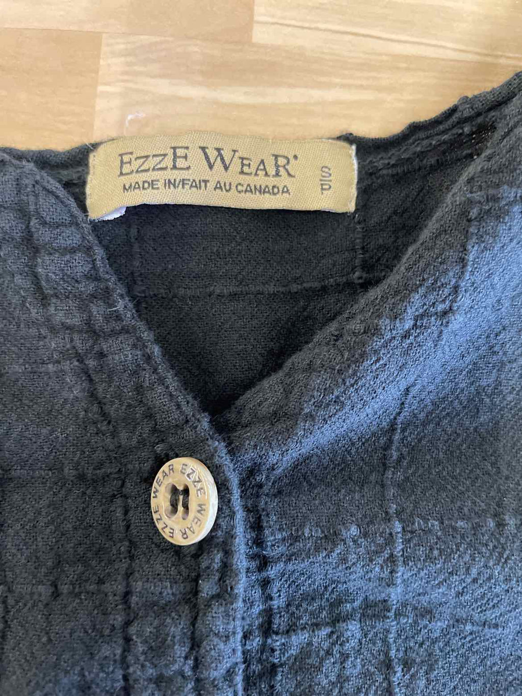 EzzEWear Size S Black Blouse