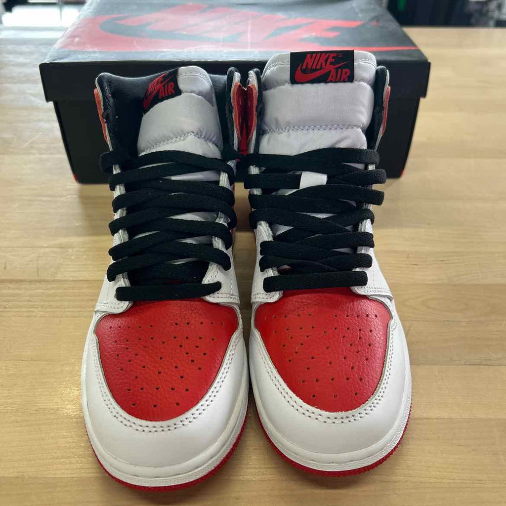 Jordan Size 6 White Red Preloved Sneakers