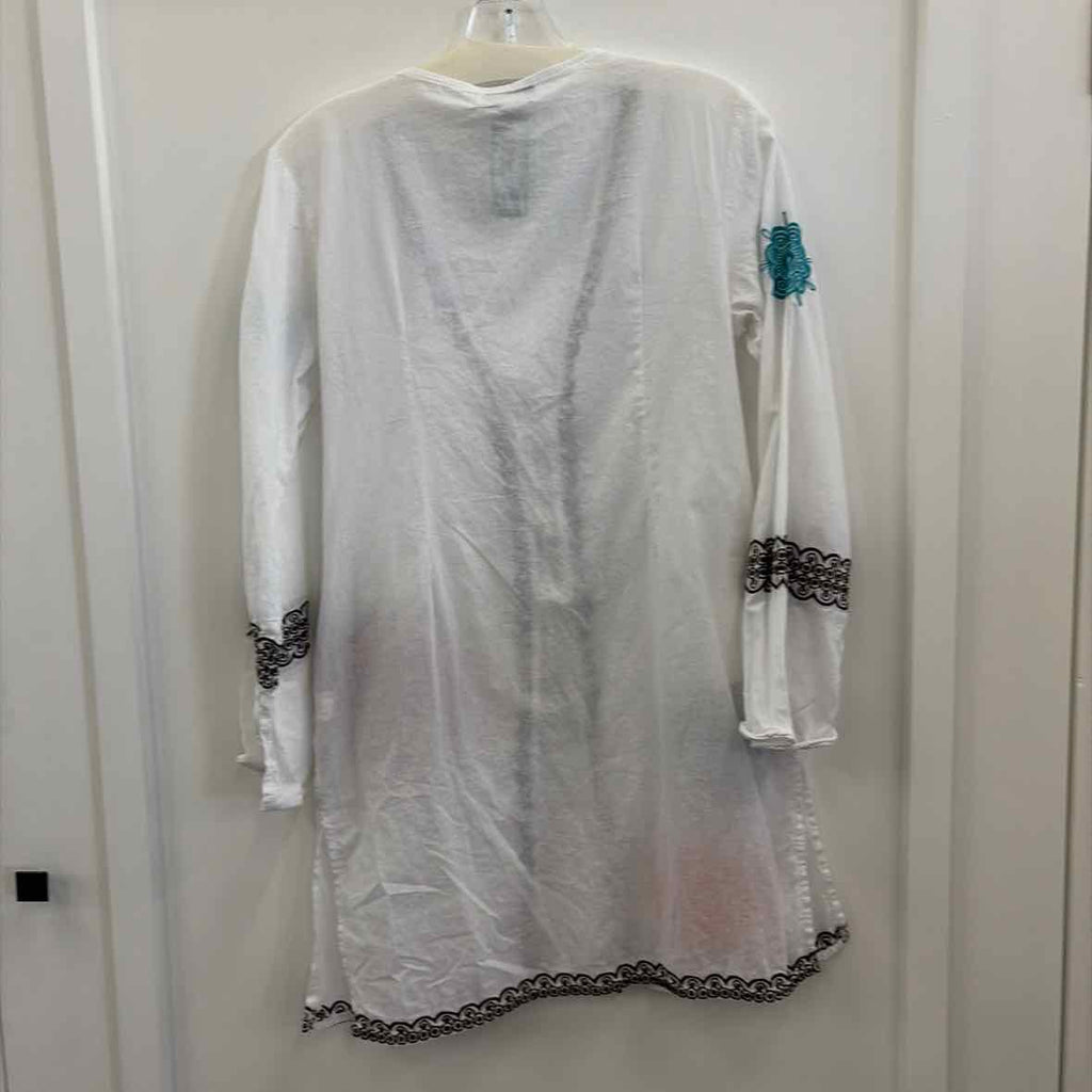 Mudpie Size M White Preloved Coverup