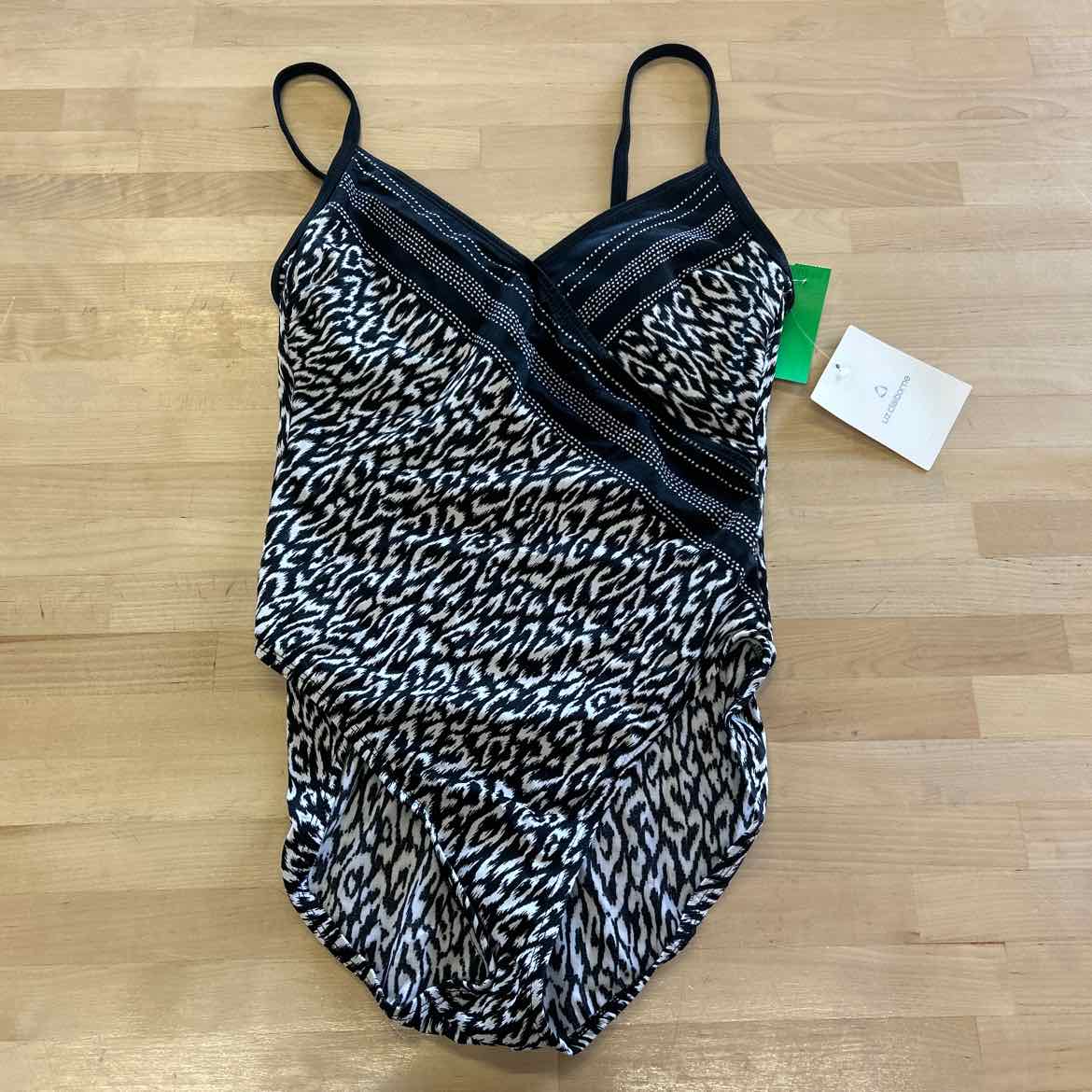 Liz Claiborne Size 10 Black White New Swimsuit