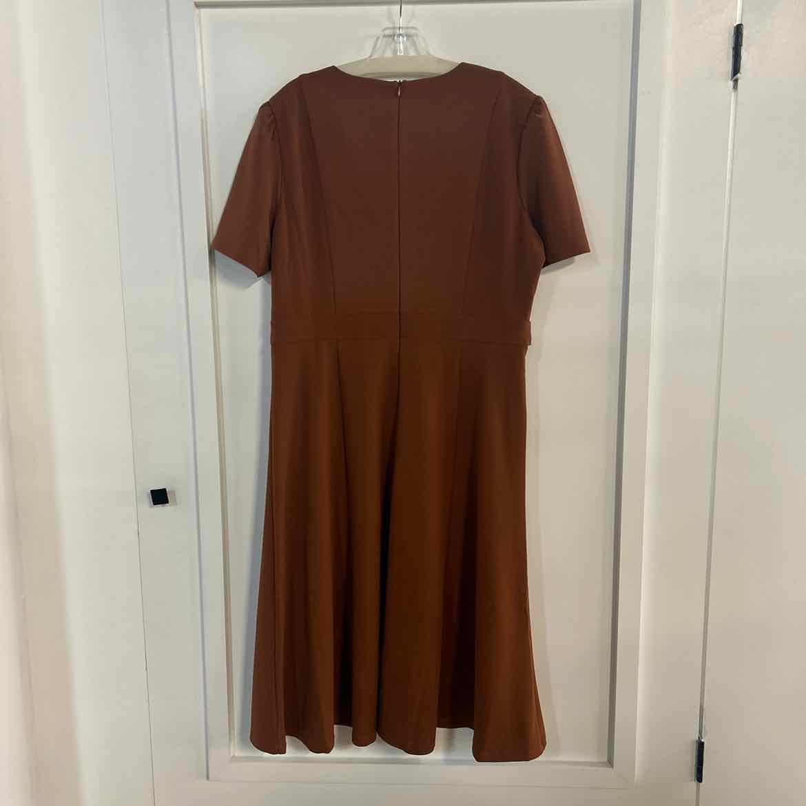 London Times Size 14 Brown Preloved Dress
