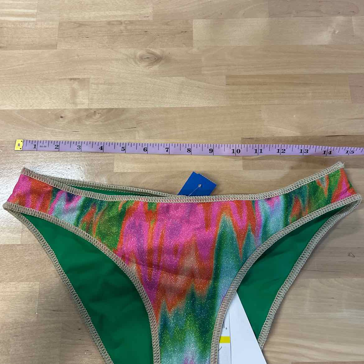 becca Size M Muti-Bright Mirage Hipster Bottom