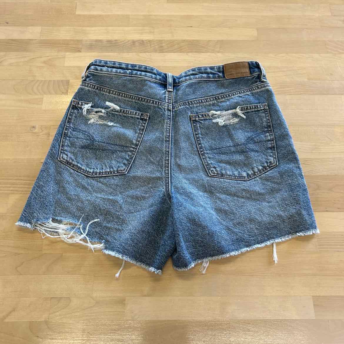 American Eagle Size 8 Blue Denim Shorts