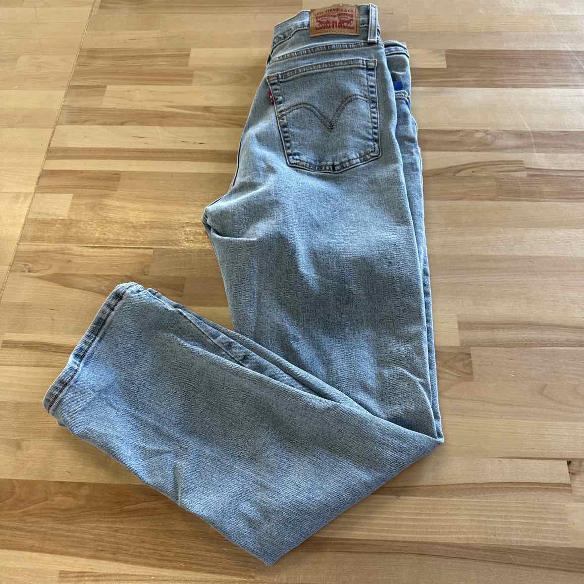 Levi's Size 30 Blue Jeans