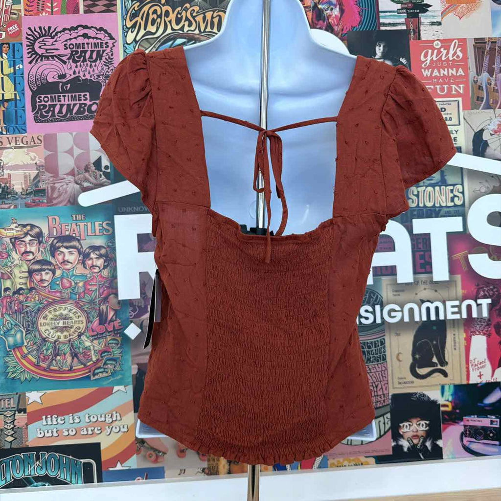 BCX Size M  Clip-Dot Sweetheart-Neck Top