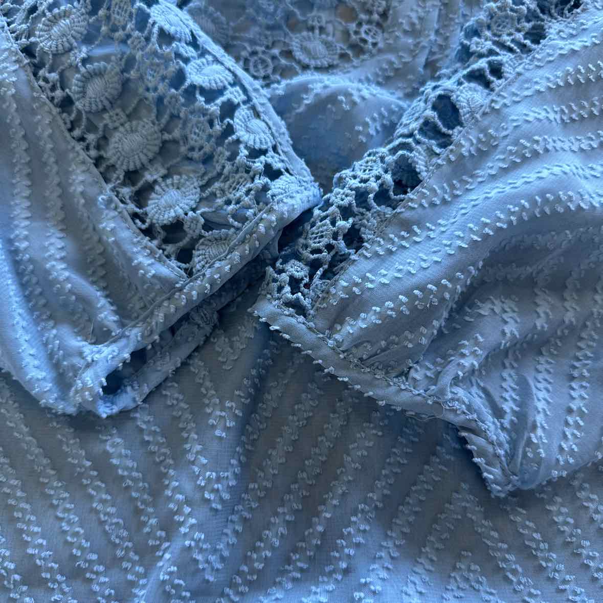 Bila Size M Blue Blouse