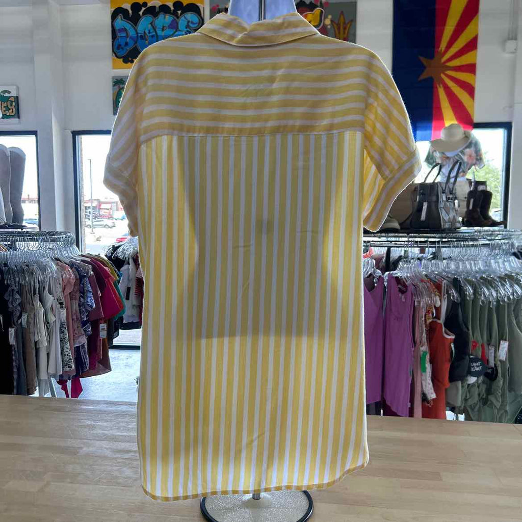 beach lunch lounge Size M yellow & white Preloved Button Down SS