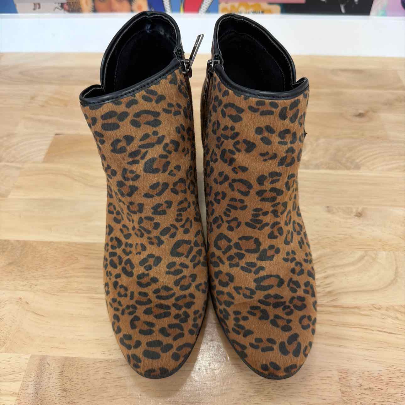 Libby Edelman Size 8.5 Brown New Boots