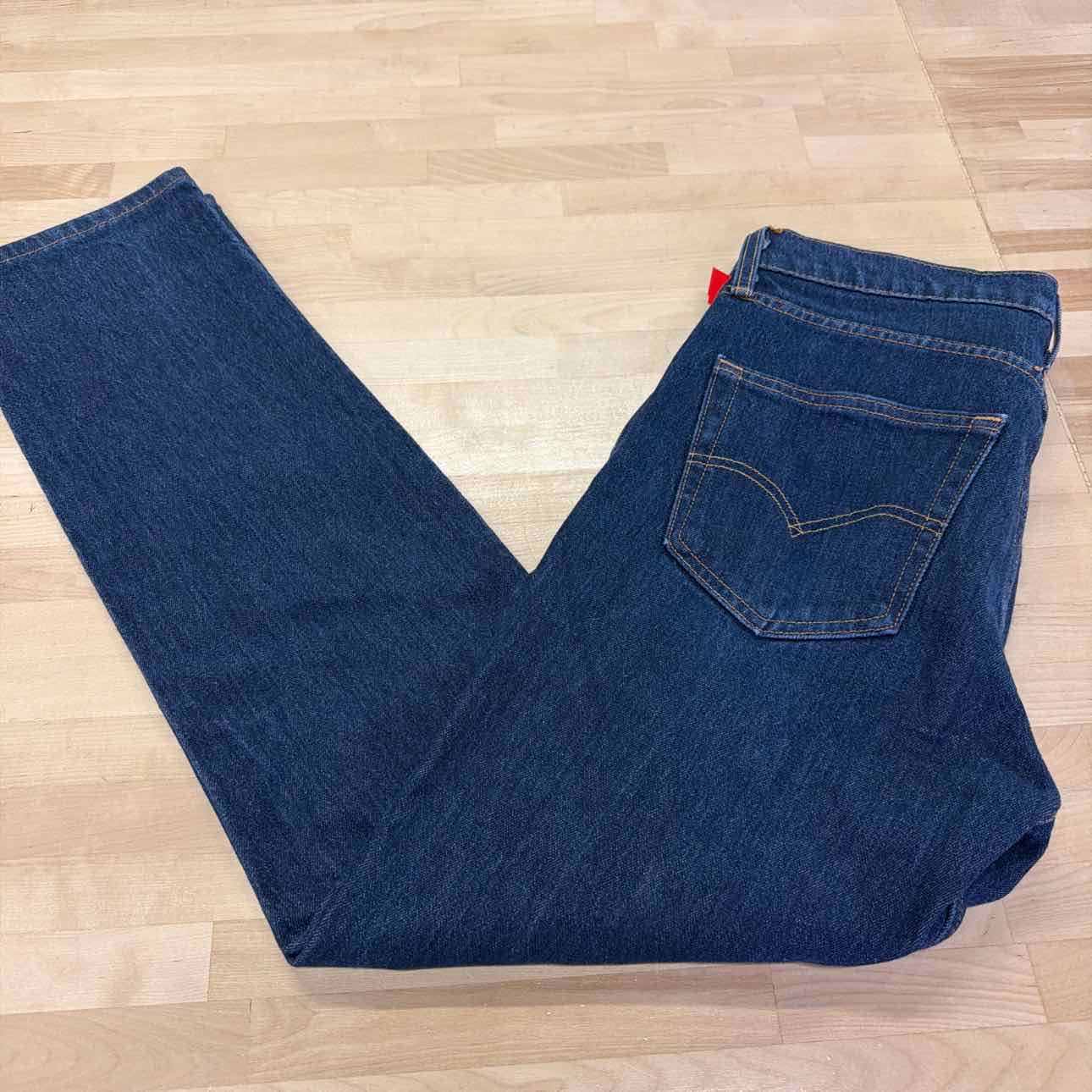 Levi's Size 36x32 Blue MENS Jeans