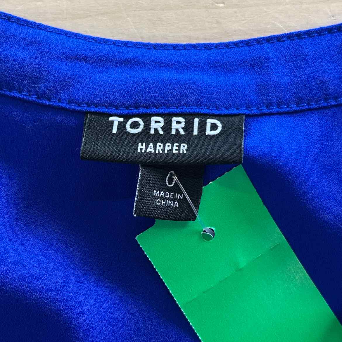 Torrid Size 0 Blue Preloved Blouse SS