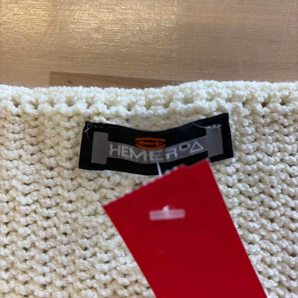 Hemer Size S/M White Knit Preloved Sweater