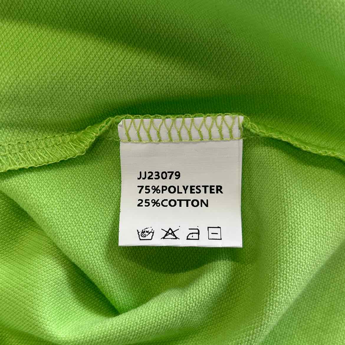 JJ's Fairyland Size L Green Preloved T-Shirt SS