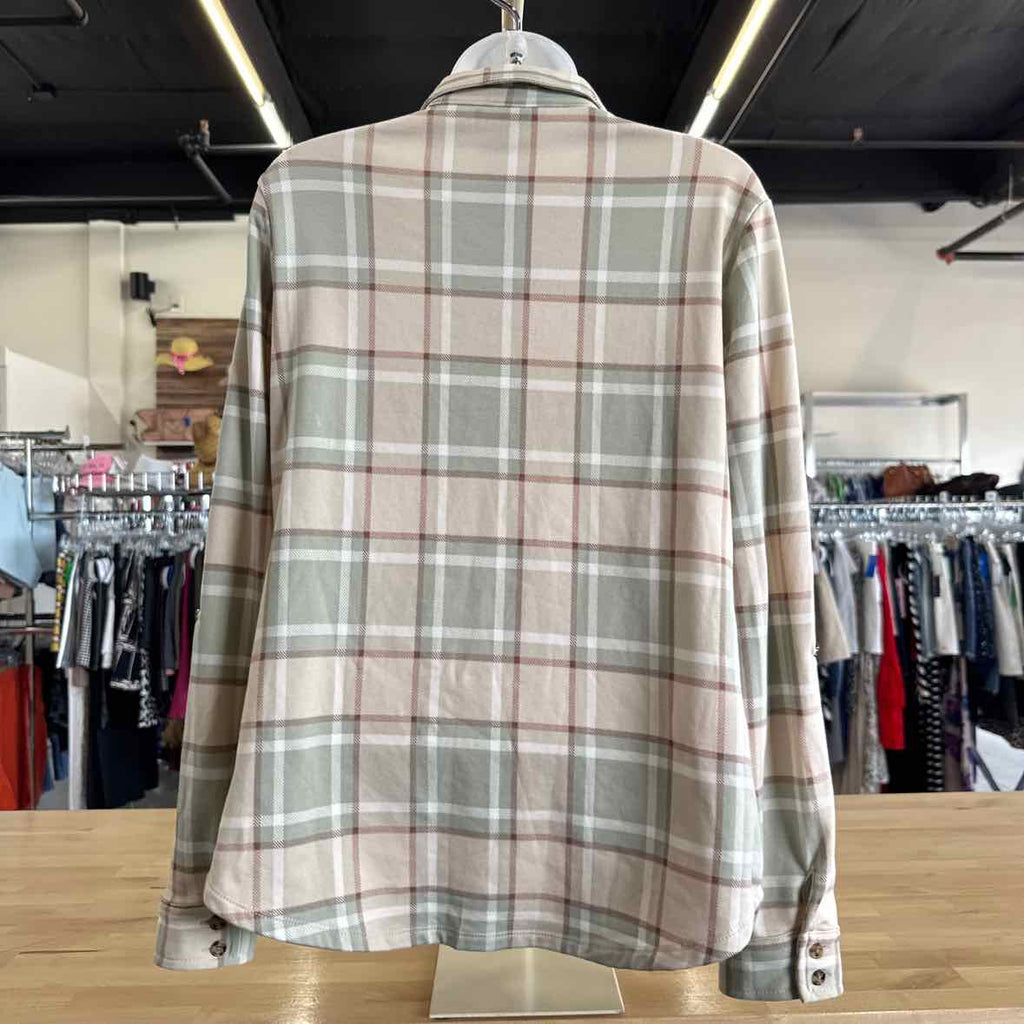 ultra flirt Size L Green Button Down Shirt