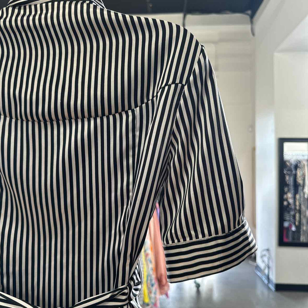 Nilika Size M Black/White Blouse