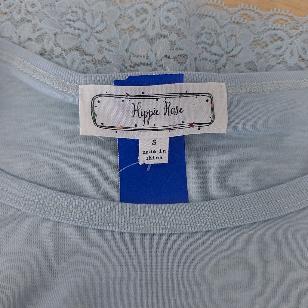 hippie rose Size S Lace-Trim Short-Sleeve Crewneck Tee - Baby Blue