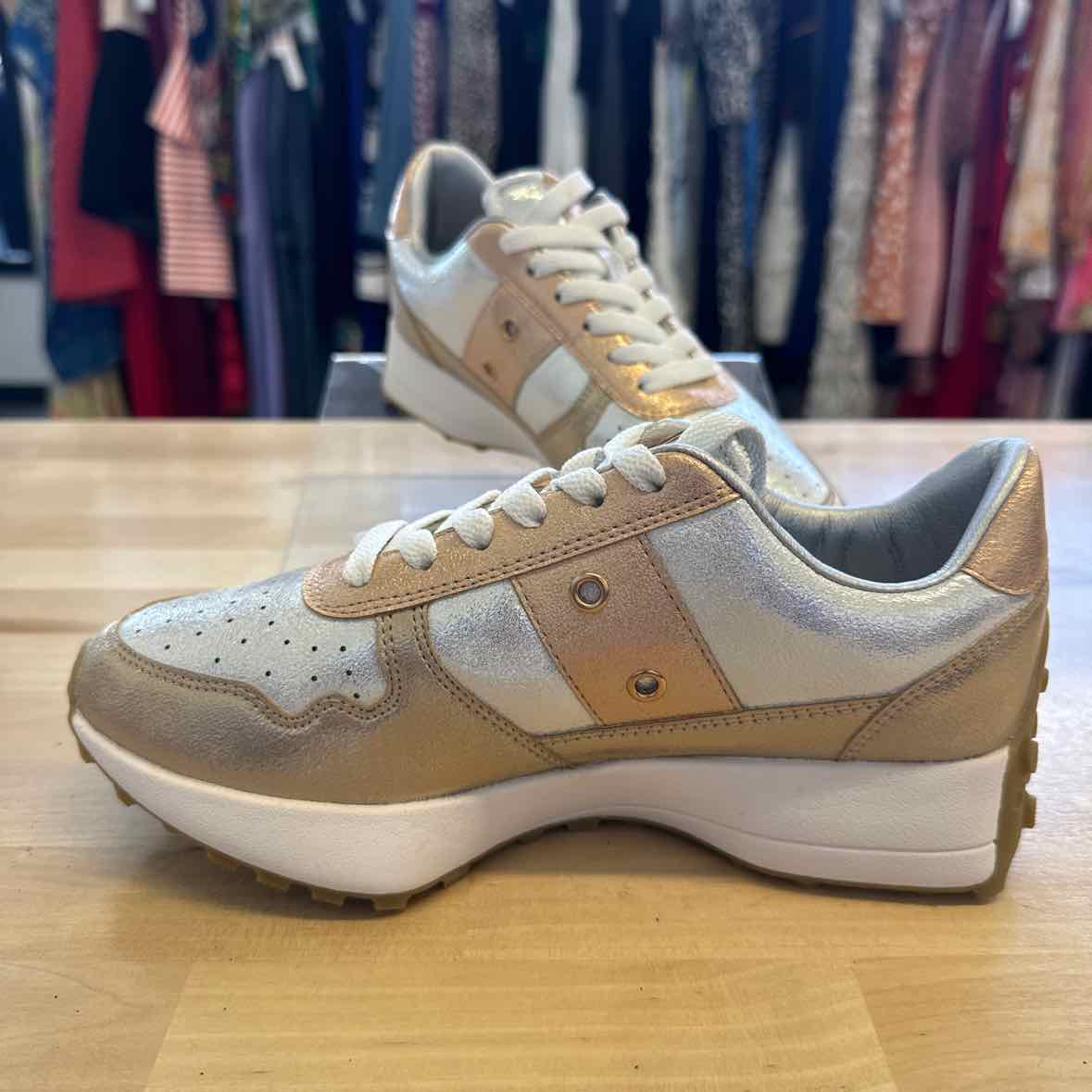 Diba London Shoe Size 6 Metalic Sneakers