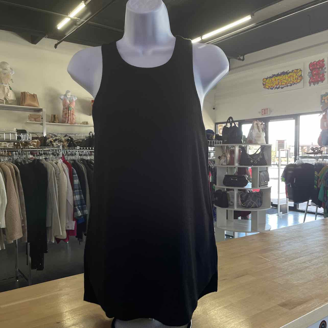Banana Republic Size XS Black Preloved Tank