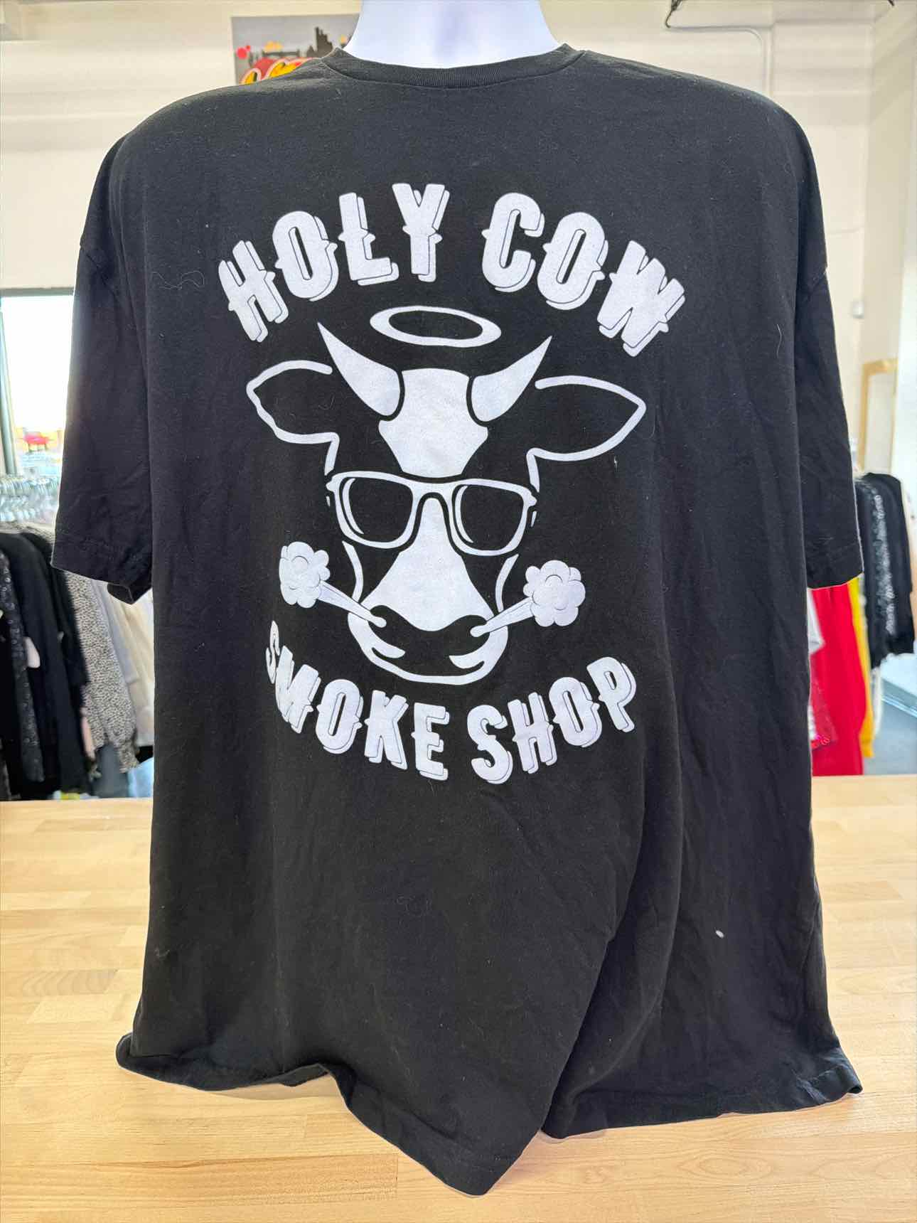 Size 2XL Black MENS T-shirt