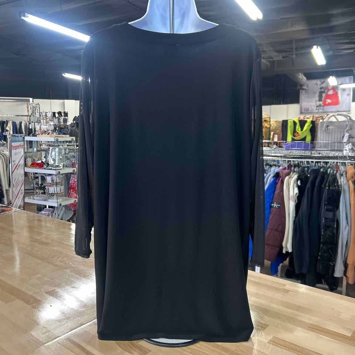 Anne Klein Size XL Black Mesh Preloved Longsleeve