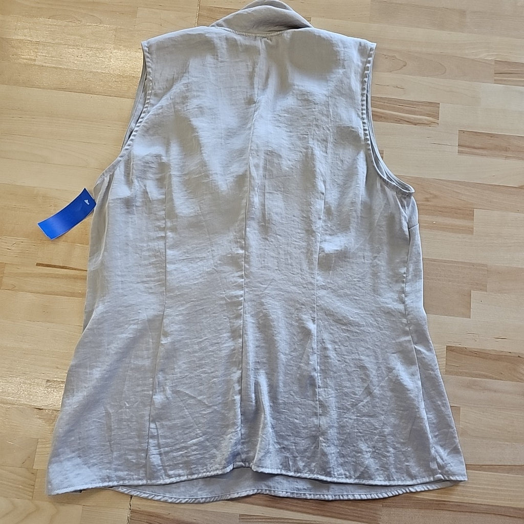 The Limited Size XL Gray Sleeveless