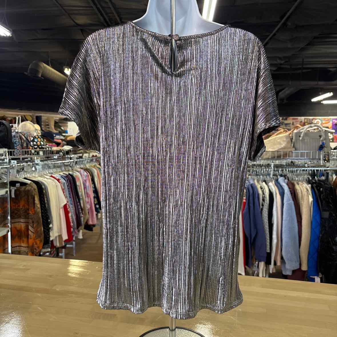 Elementz Size XL Silver Shirt