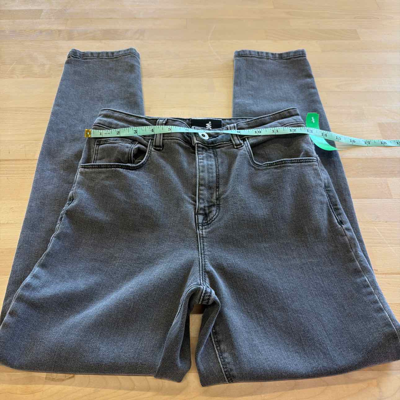 Collusion Size 26 Gray Denim Preloved Jeans