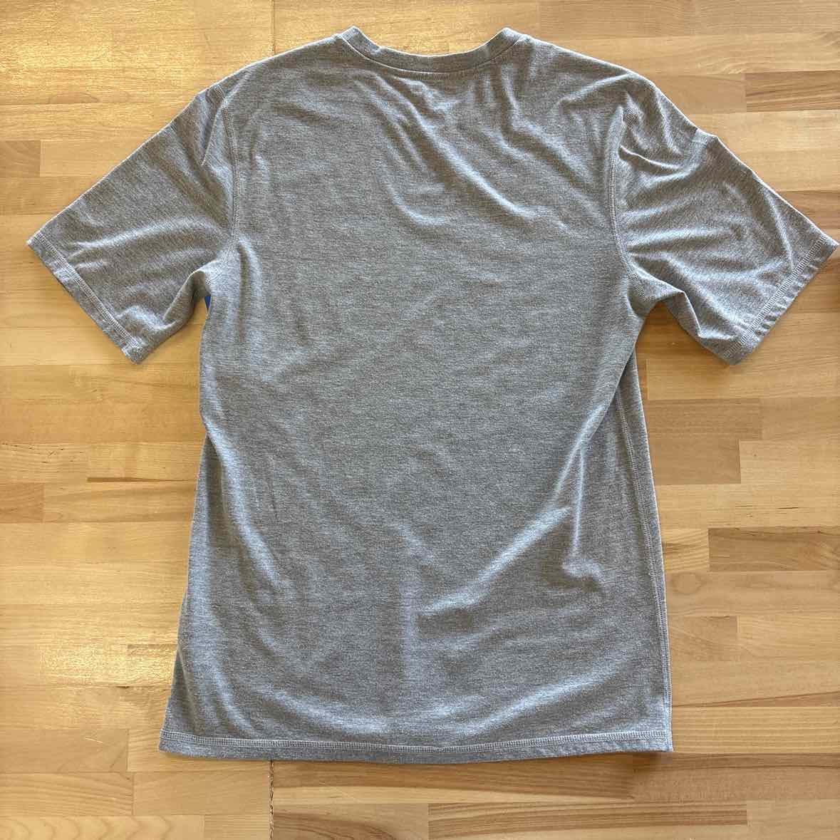 Champion Size S Gray T-shirt