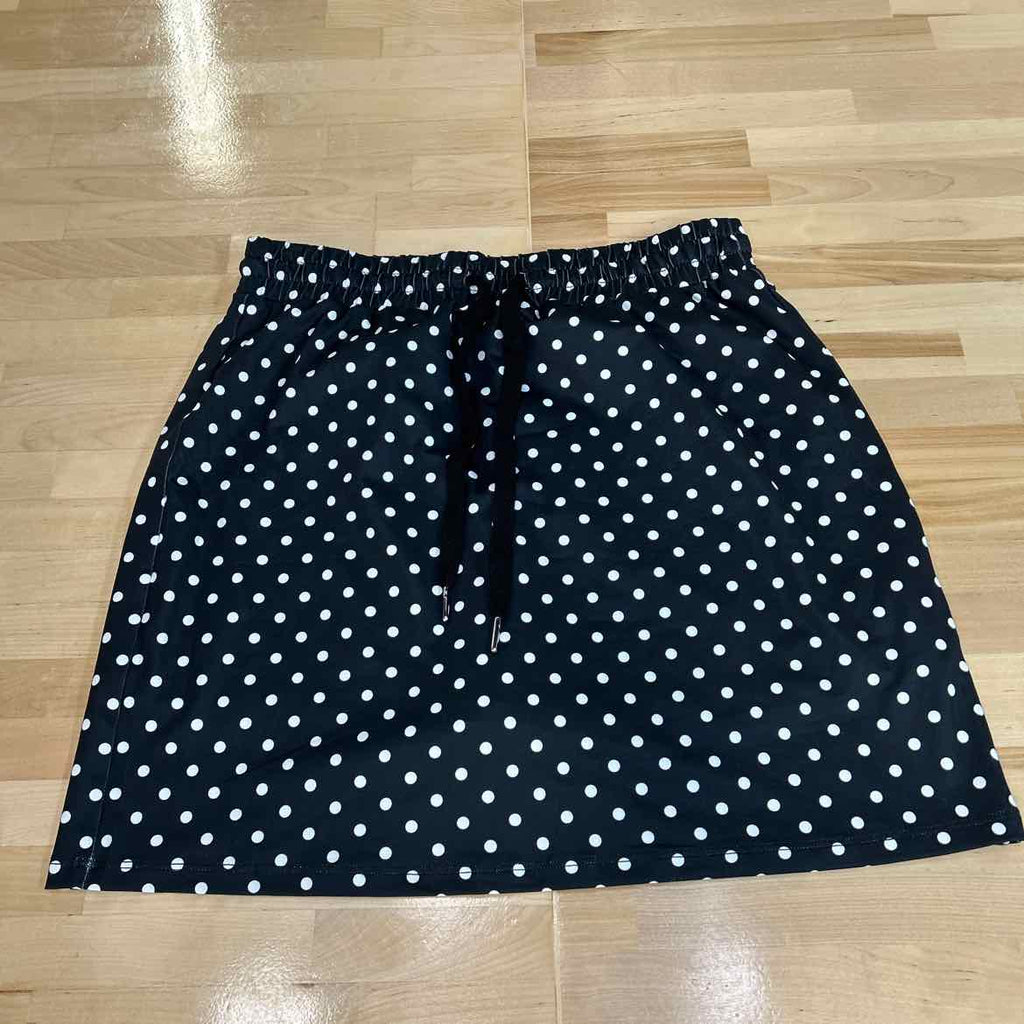 Niashot Size M Black White Preloved 2 pc Dress Set