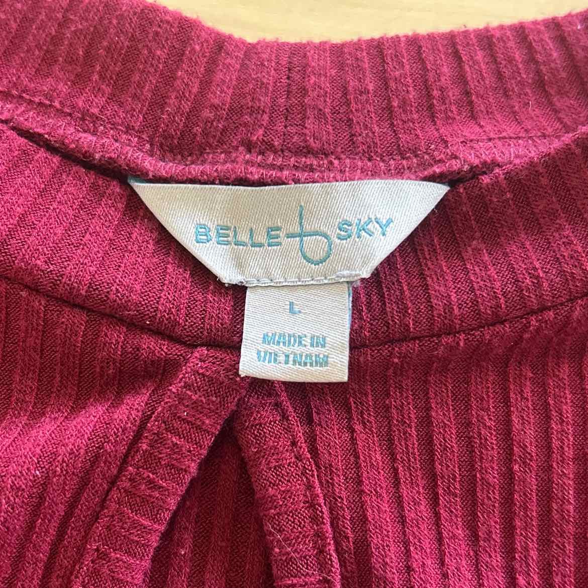 BelleSky Size L Red Preloved T-Shirt SS