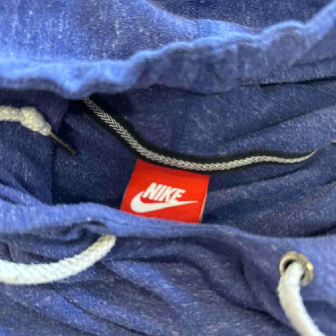 Nike Size L Blue Sweater