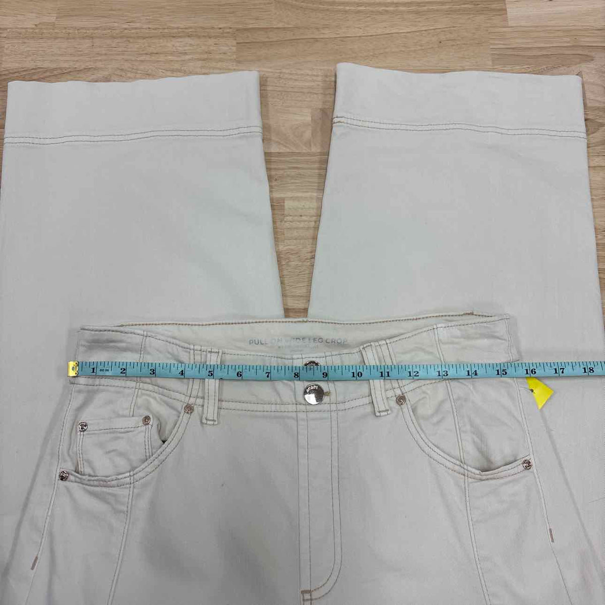 Chico's Size 1 Beige Denim Preloved Jeans