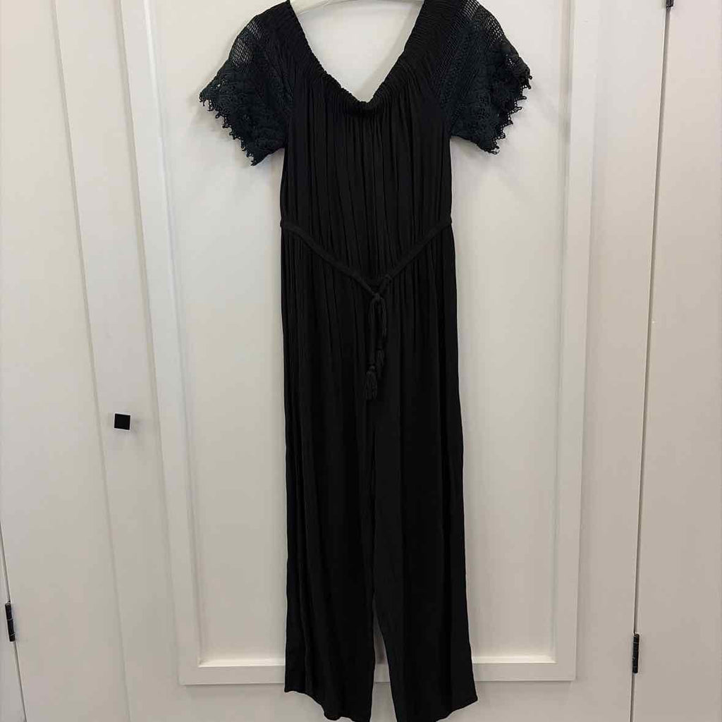 Blush Size XL Black Preloved Jumper
