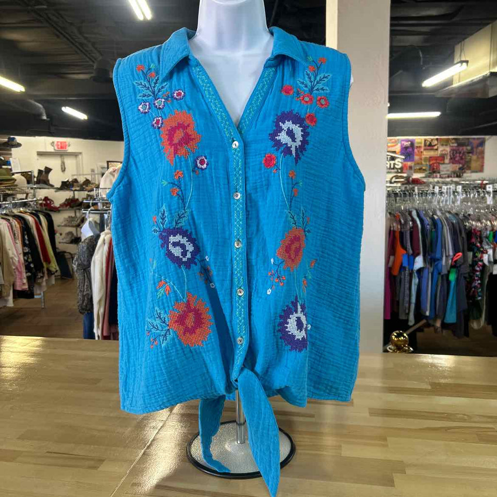 Passport Size L Blue Knit Preloved Vest