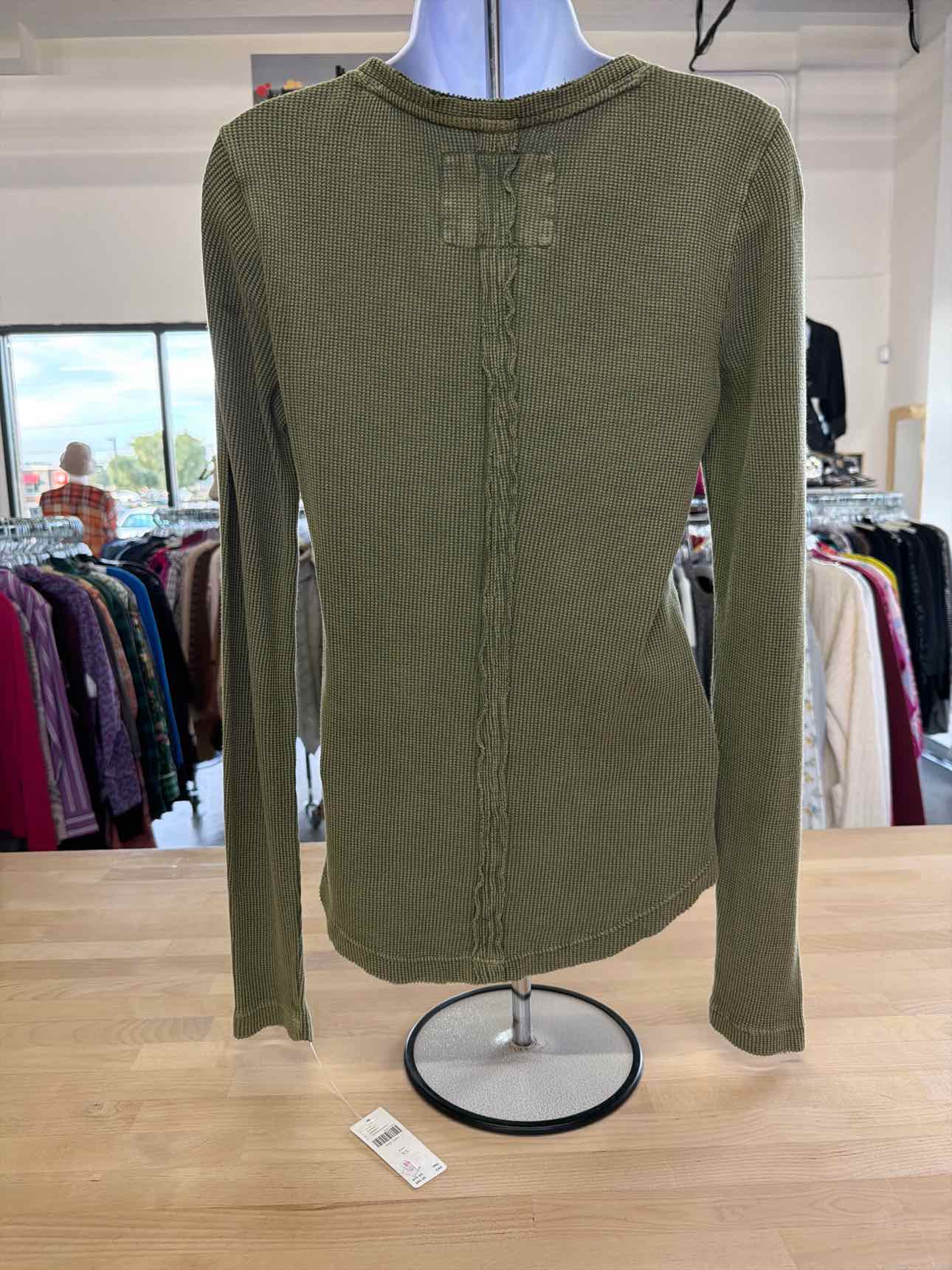 Pilcro Size XS Green Long Sleeve
