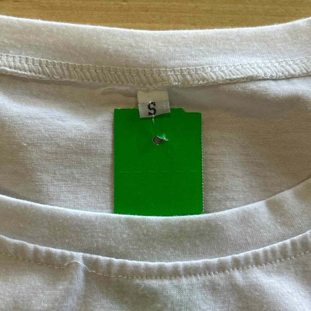 Size S White T-shirt