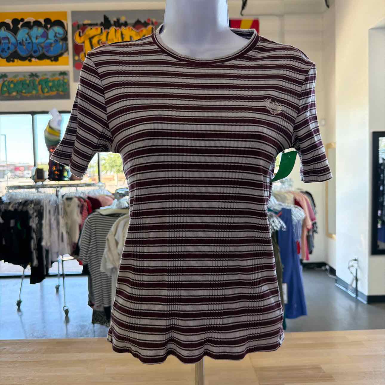Pink Size M Red Preloved Shirt