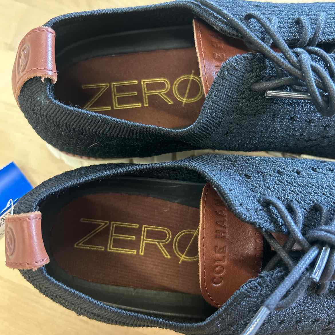 Cole Haan Size 8.5 Black Oxford
