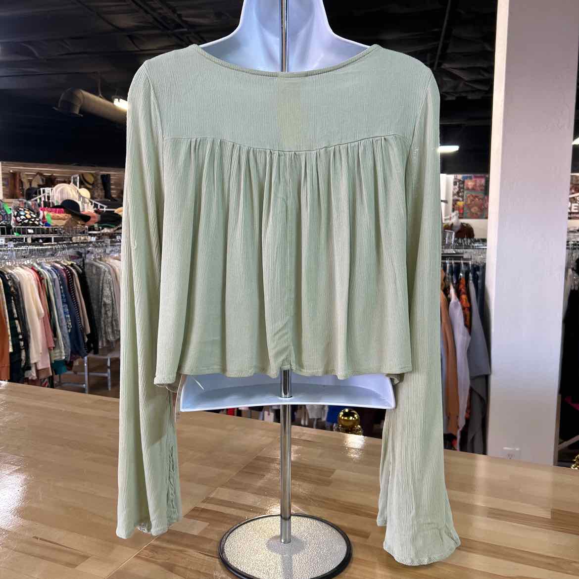 Self E Size L Green Preloved Blouse LS
